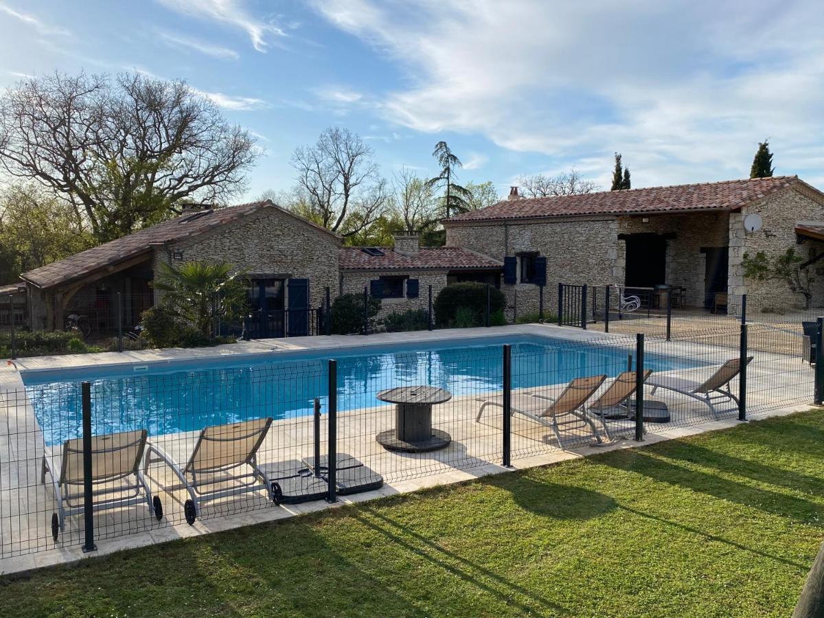 Hotel Coulonges Savignac-sur-Leyze Zewnętrze zdjęcie